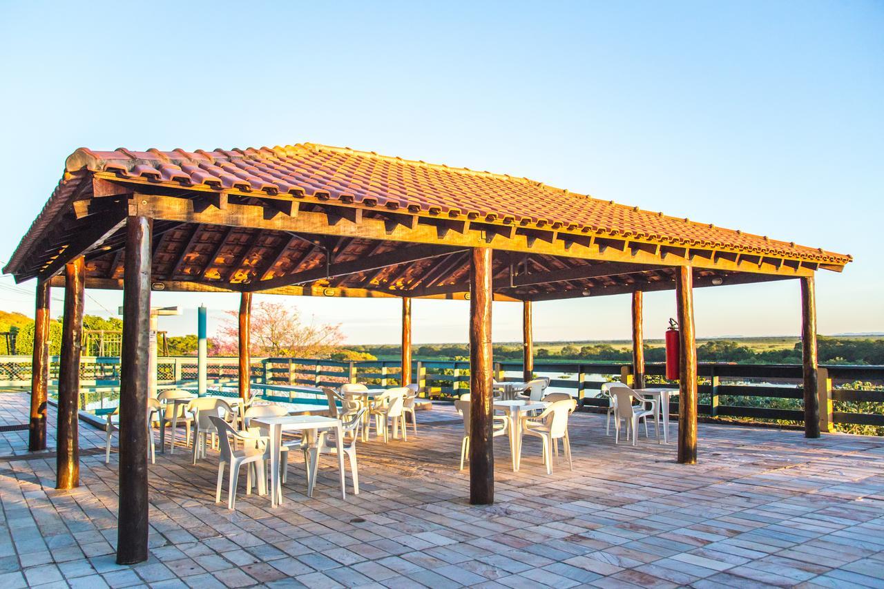 Candeias Hotel Gold Fish Corumbá Buitenkant foto